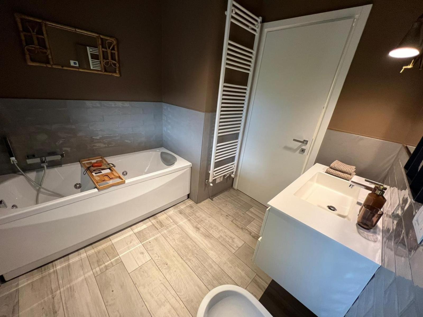 La Bollicina Boutique Apartment And Spa Verbania Buitenkant foto